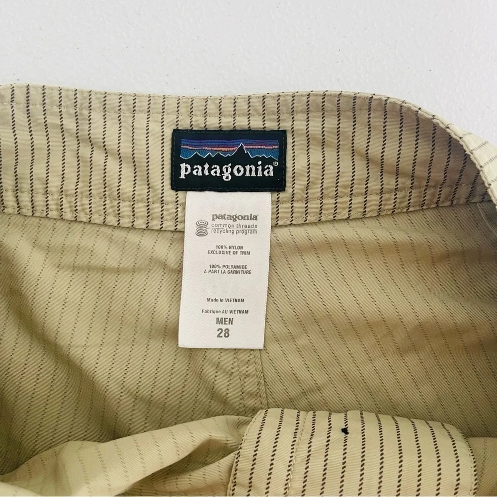 Patagonia Mens Board Shorts Swim Trunks Tan Brown Pinstripe 28 9.5” Inseam